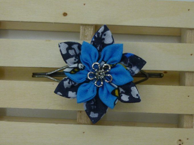 Barrette narcisse bleue