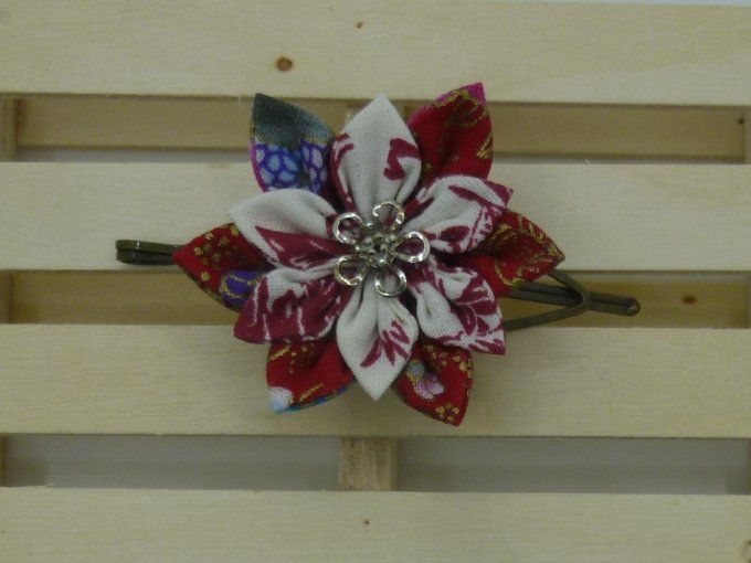 Barrette narcisse rouge