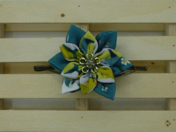 Barrette narcisse verte