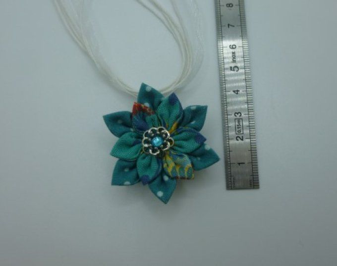 Collier narcisse double turquoise